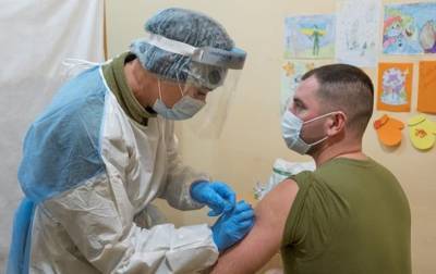Жертвами коронавируса в Украине стали 50 военных - korrespondent.net
