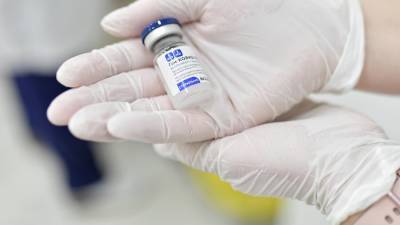 Михаил Мурашко - "Спутник V" показал высокую эффективность против "британского" штамма коронавируса - m24.ru