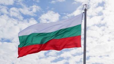В Болгарии заявили о приостановке вакцинации от COVID-19 препаратом AstraZeneca - politros.com - Болгария