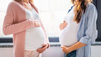 Ученые выявили, что беременные в два раза чаще болеют тяжелой формой COVID-19 - m24.ru