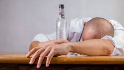 Психолог Мурзина предупредила о рисках развития алкоголизма на фоне пандемии - nation-news.ru