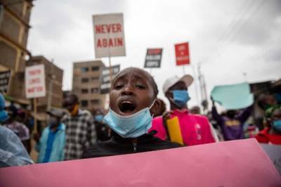 Ухуру Кениата - Президент Кении связал третью волну COVID-19 с митингами и запретил их - rosbalt.ru - Кения