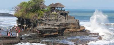 Бали Ваян Костер - Власти Бали выделили три «зеленые зоны» для туристов - runews24.ru