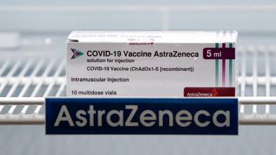 AstraZeneca подтвердила задержку поставки вакцин от COVID-19 в ЕС - iz.ru - Евросоюз - Израиль