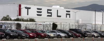 Дональд Трамп - На работающем в карантин заводе Tesla в США произошла вспышка COVID-19 - runews24.ru - Сан-Франциско - штат Калифорния