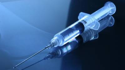 Франс Тиммерманс - Замглавы ЕК признал наличие ошибок в стратегии вакцинации европейцев - polit.info - Евросоюз