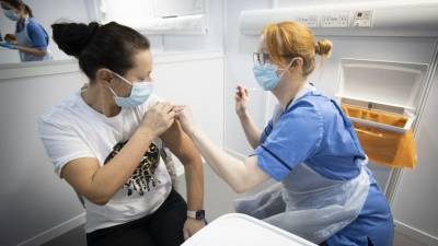 Франс Тиммерманс - В Евросоюзе признали ошибочность плана по вакцинации от COVID-19 - 5-tv.ru - Евросоюз - Брюссель