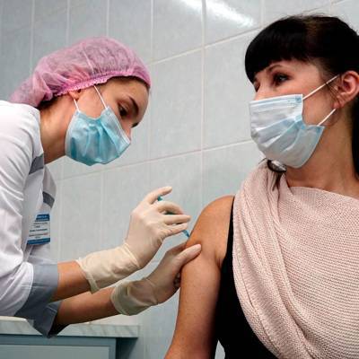 Люди, соблюдающие Великий пост, могут сделать прививку от коронавируса - radiomayak.ru