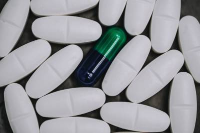 Обычный аспирин снизил риски инфицирования коронавирусом на 30% - 24tv.ua