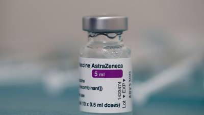 Минздрав Чехии сообщил об урезании поставок вакцины AstraZeneca в страну - russian.rt.com - Чехия