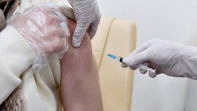 "Росатом" начал вакцинацию "Спутником V" сотрудников на своих зарубежных стройках - m24.ru - Бангладеш
