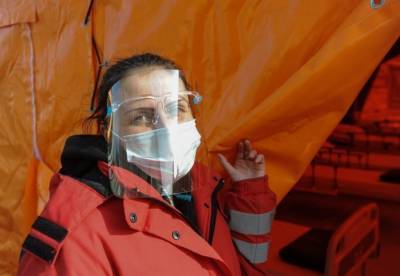 Ковидное цунами: выдержит ли Украина третью волну коронавируса - facenews.ua