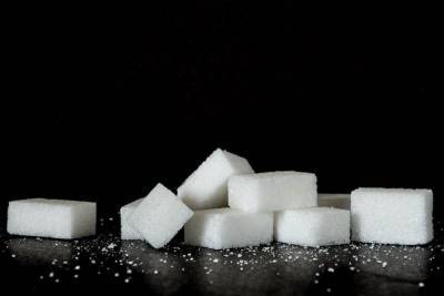 Крупнейший поставщик сахара в России повысил оптовые цены на 78% - mk.ru - Россия