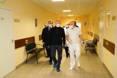 Беглов призвал петербуржцев помочь своим близким прививкой от коронавируса - abnews.ru - Петербурга