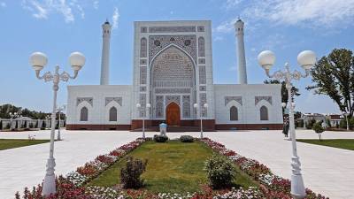 Узбекистан упростил правила въезда иностранцев в страну - m24.ru - Узбекистан