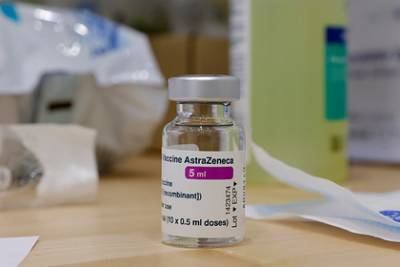 Испания прекратит вакцинацию препаратом AstraZeneca - lenta.ru - Франция - Англия - Италия - Испания