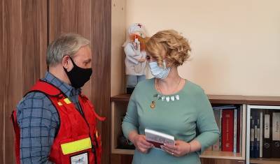 Две тюменские медсестры награждены медалями Красного Креста за работу в пандемию - nashgorod.ru - Тюменская обл.