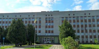 Трое детей остались сиротами: больная COVID-19 медсестра выбросилась из окна больницы во Львовской области - nv.ua - Львовская обл.