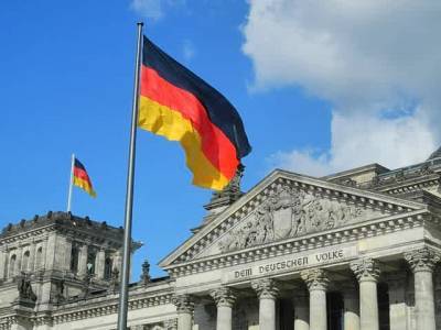 В Германии вспыхнул новый коррупционный скандал и мира - cursorinfo.co.il - Германия - Азербайджан
