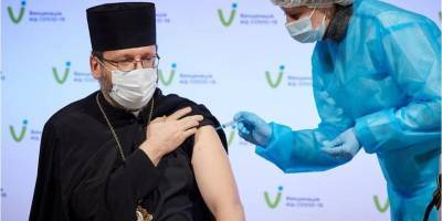 Андрей Юраш - Глава УГКЦ и другие религиозные деятели вакцинировались от COVID-19 остаточными дозами — видео - nv.ua