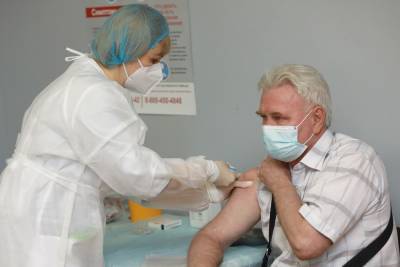 В Липецкой области планируют вакцинировать от COVID-19 60 процентов населения - lipetskmedia.ru - Липецкая обл.