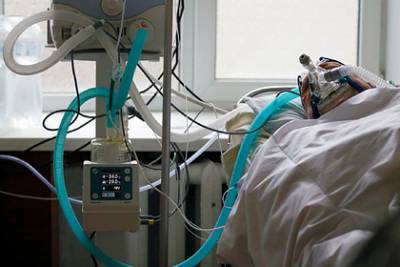 На Украине зафиксирована рекордная смертность от коронавируса - lenta.ru