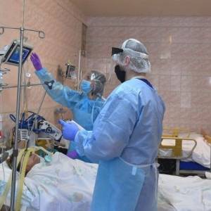 В житомирских больницах заканчиваются койко-места для коронавирусных больных - reporter-ua.com - Житомир