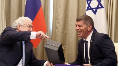 Габи Ашкенази - Израиль может возобновить авиасообщение с Россией через несколько недель - m24.ru - Россия - Москва - Израиль - Тель-Авив