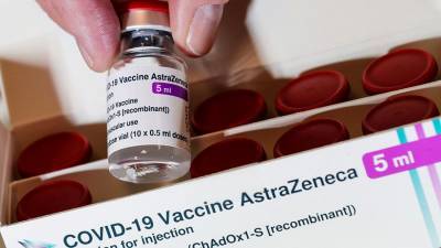 В Австралии зафиксировали четыре случая аллергии на вакцину AstraZeneca - iz.ru - Израиль - Australia - штат Квинсленд