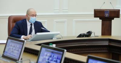 Денис Шмыгаль - Шмыгаль "переложил" ответственность за усиление карантина на местные власти - dsnews.ua