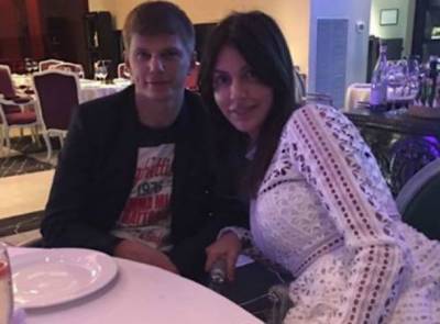 Андрей Аршавин - Алиса Казьмина - Алиса Казьмина была подключена к аппарату ИВЛ - bimru.ru