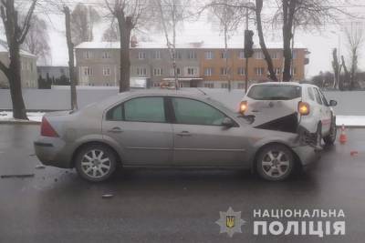 В Тернополе автомобиль с COVID-вакциной попал в ДТП - vchaspik.ua - Украина - Тернополь