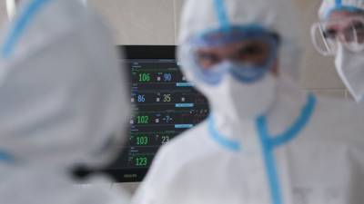 Еще 9803 человека заболели коронавирусом за сутки в России - nation-news.ru - Россия