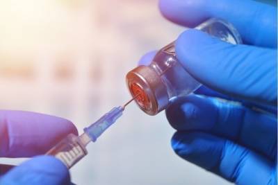 Почти в 40 пунктах вакцинации от коронавируса закончился препарат - spb.mk.ru - Санкт-Петербург