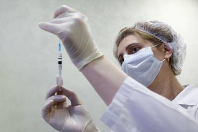 Анна Попова - Попова рассказала, что делать при отсутствии иммунитета после прививки от COVID-19 - vm.ru