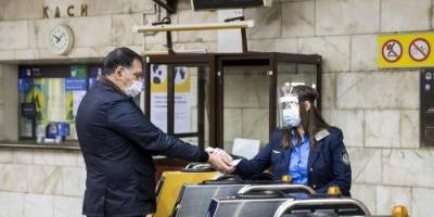 Жесткий карантин: Киевский метрополитен может ввести ограничения в часы пик - nv.ua - Киев