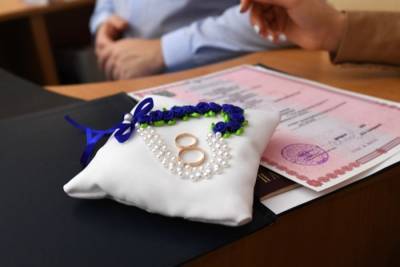 Регистрацию брака в присутствии гостей разрешили на Ямале - interfax-russia.ru - округ Янао