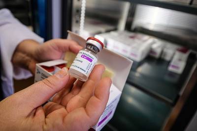 Йенс Шпан - Европа признала нехватку вакцин для предотвращения третьей волны COVID-19 - tvc.ru