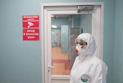Профсоюз добивается доплат для уборщиц из красной зоны госпиталей - argumenti.ru