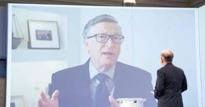 Вильям Гейтс - Билл Гейтс спрогнозировал сроки окончания пандемии - ren.tv