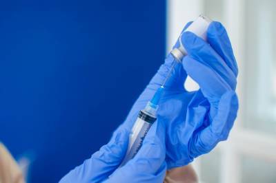 Сколько украинцев получило прививку против коронавируса за сутки - 24tv.ua - Донецкая обл.