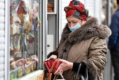 Траты россиян выросли до максимума с начала пандемии - tvc.ru