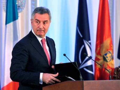 Мило Джуканович - Из-за COVID-19 президент Черногории планирует полностью закрыть страну - unn.com.ua - Киев - Черногория