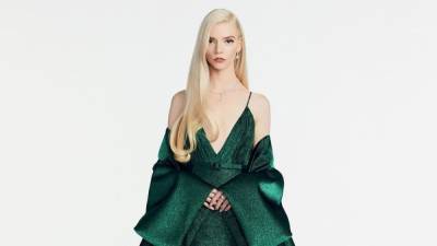 Как создавали платья Dior Couture для лауреата Золотого глобуса Ани Тейлор-Джой: детальные фото - 24tv.ua