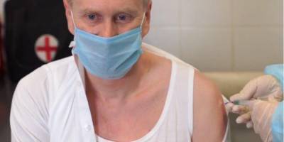 Андрей Виленский - Глава НСЗУ сделал прививку от коронавируса неиспользованной дозой вакцины - nv.ua - Киев
