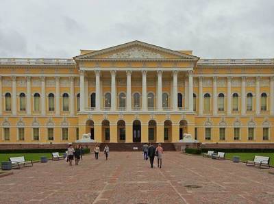 В России группам школьников разрешили посещать музеи - rosbalt.ru - Россия