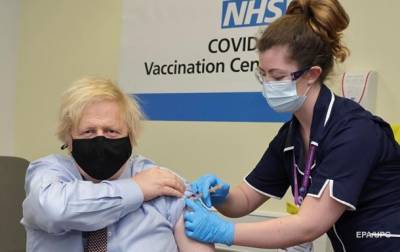 Борис Джонсон - Премьер Британии Борис Джонсон привился вакциной AstraZeneca - korrespondent.net - Англия
