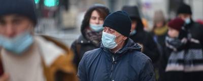 В России третий день подряд снижается число заразившихся COVID-19 - runews24.ru - Россия
