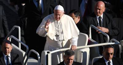 Франциск - Папа Франциск вновь сурово осудил мафию, наживающуюся на пандемии коронавируса - ru.armeniasputnik.am - Армения - Ватикан