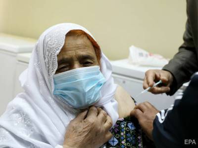 За сутки в мире сделали 17 млн прививок от коронавируса – данные Bloomberg - gordonua.com - Сша - Китай - Израиль
